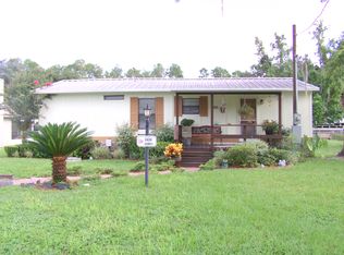 25851 McPhearson Ln, Astor, FL 32102