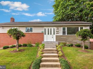 1700 Woodman Ave, Silver Spring, MD 20902