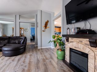 17240 S Mescalero Dr, Munds Park, AZ 86017