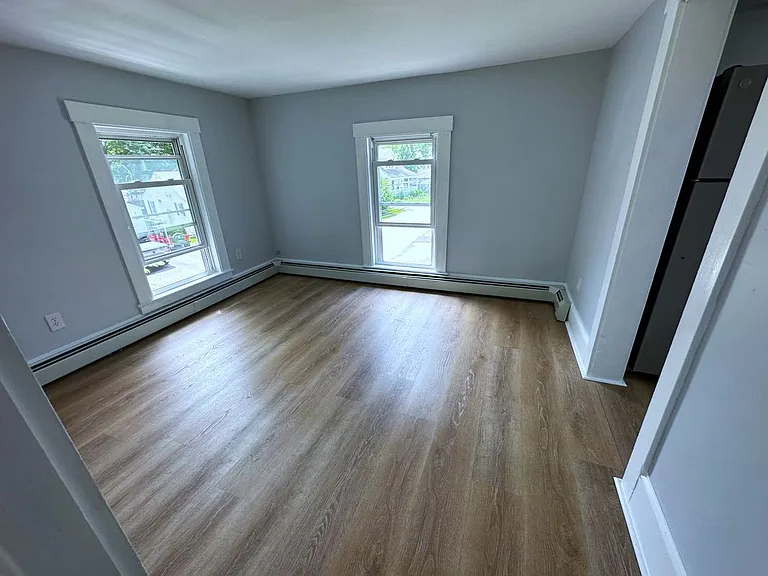 10 Shelby Ln — Photo 9