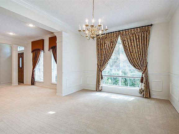 4th image of 2152 Branchwood Dr