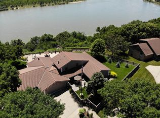 917-919 W 3rd St, Yankton, SD 57078