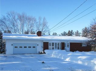 207 19th Ave, Madawaska, ME 04756