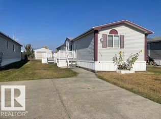 214 Oak Wood Cres NW, Edmonton, AB T6P0A3