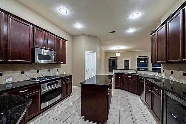 14502 Wildwood Springs Ln — Photo 5