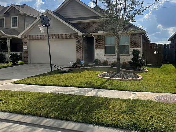 2nd image of 20255 Creekdale Bend Dr