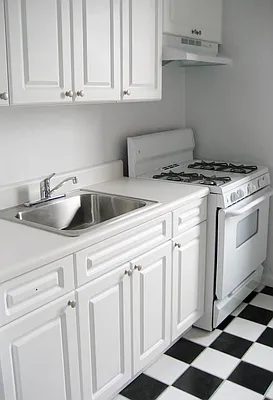 Rented by Goldfarb Properties | media 10