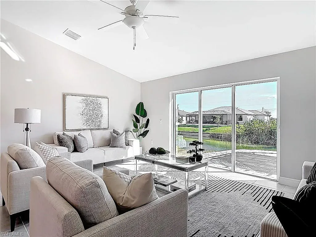 4 bed, 1565 sqft, $2,300 — Photo 3