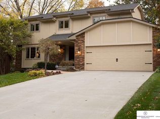 16645 Frances St, Omaha, NE 68130