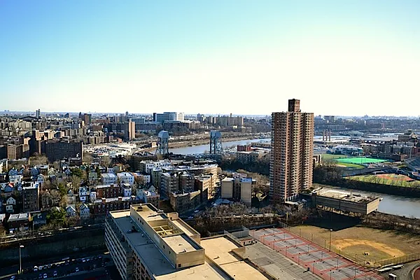 Rented by Olnick Organization | media 7