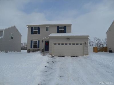 5779 Willow Creek Ln, Sanborn, NY, 14132