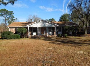 6 Cedar Dr, Lugoff, SC 29078
