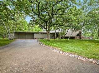 1680 Blackhawk Cv, Eagan, MN 55122