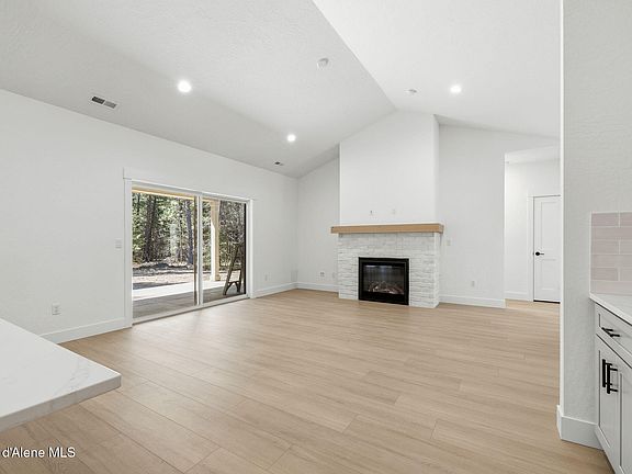 4th image of 7705 E Howard Rd