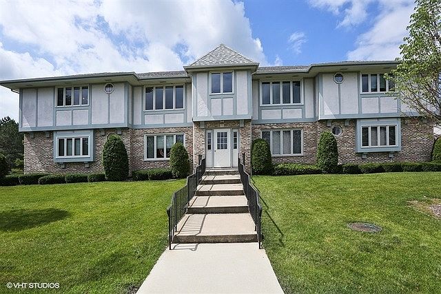 1st image of 1 Saint Moritz Dr Unit 201