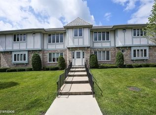 1 Saint Moritz Dr UNIT 201, Palos Park, IL 60464