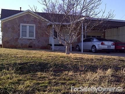 1510 Neptune Drive - Clinton, OK