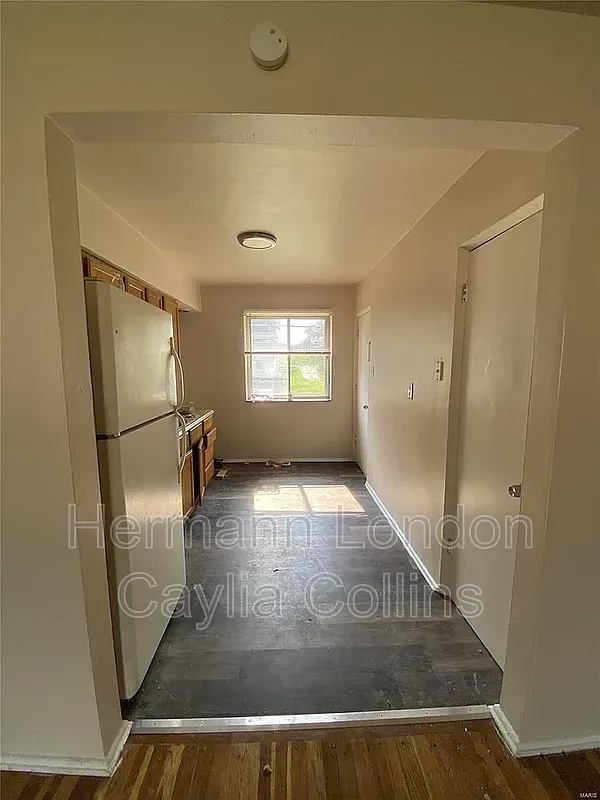 2 bed, 1.0 bath, 824 sqft, $815 — Photo 4