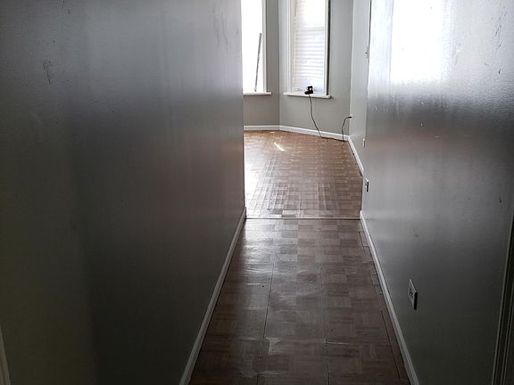 3rd image of 6521 S Hermitage Ave #1