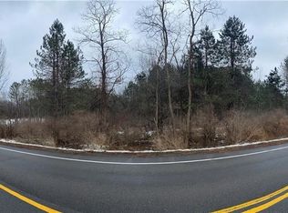 7 Snyder Rd, East Aurora, NY 14052