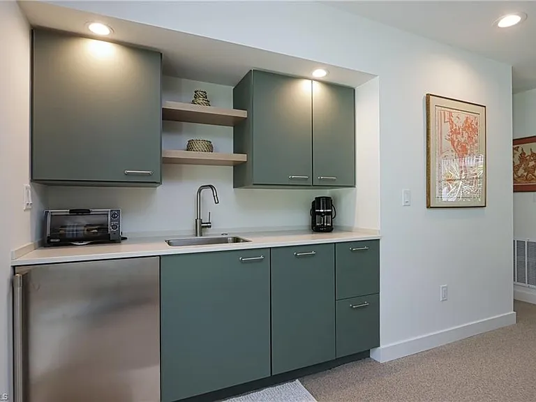 56 Gulf Shore Blvd S — Photo 31