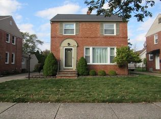 5219 Haverford Dr, Lyndhurst, OH