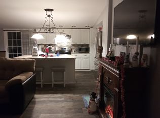 12200 Land St, Largo, FL 33773