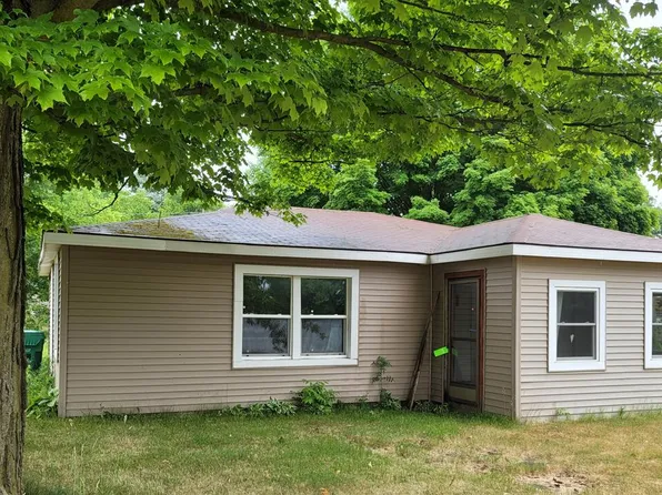 267 E Read St, Marcellus, MI 49067