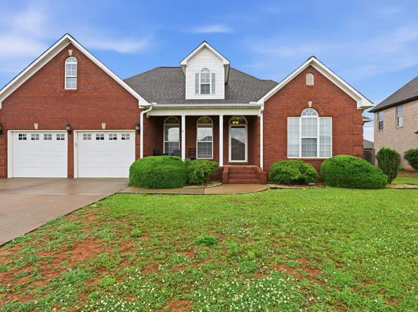 112 Aidan Ln, Muscle Shoals, AL 35661