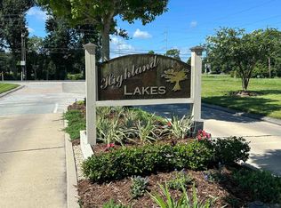 212 E Lakeshore Dr, Thibodaux, LA 70301