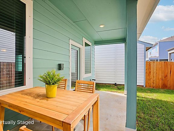The Winston floorplan in Kemah Crossing of Kemah, TX.
