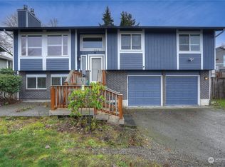 804 15th Ave SW, Puyallup, WA 98371