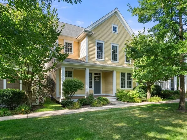 3 Blair Grn, Weymouth, MA 02190