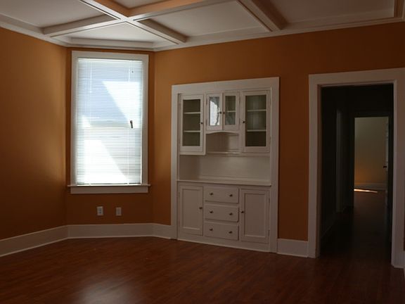 3rd image of 666 Bellevue Ave