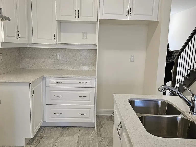 32 Donald Stewart Rd — Photo 4