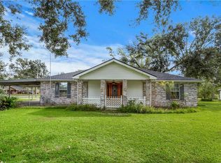 2801 Broussard Rd, Sulphur, LA 70665