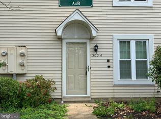 300A Mitten Ln, Mount Laurel, NJ 08054