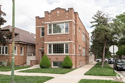 3301 N Kilbourn Ave #G Photo 1
