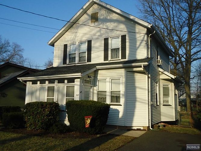 1st image of 665 E Passaic Ave