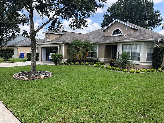5th image of 328 Misty Meadow Dr
