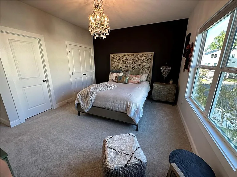2212 Swansea Way — Photo 34