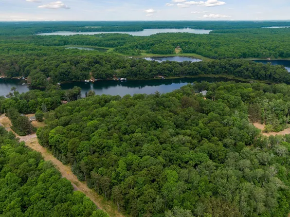 23713 Warren Ln, Deerwood, MN 56444