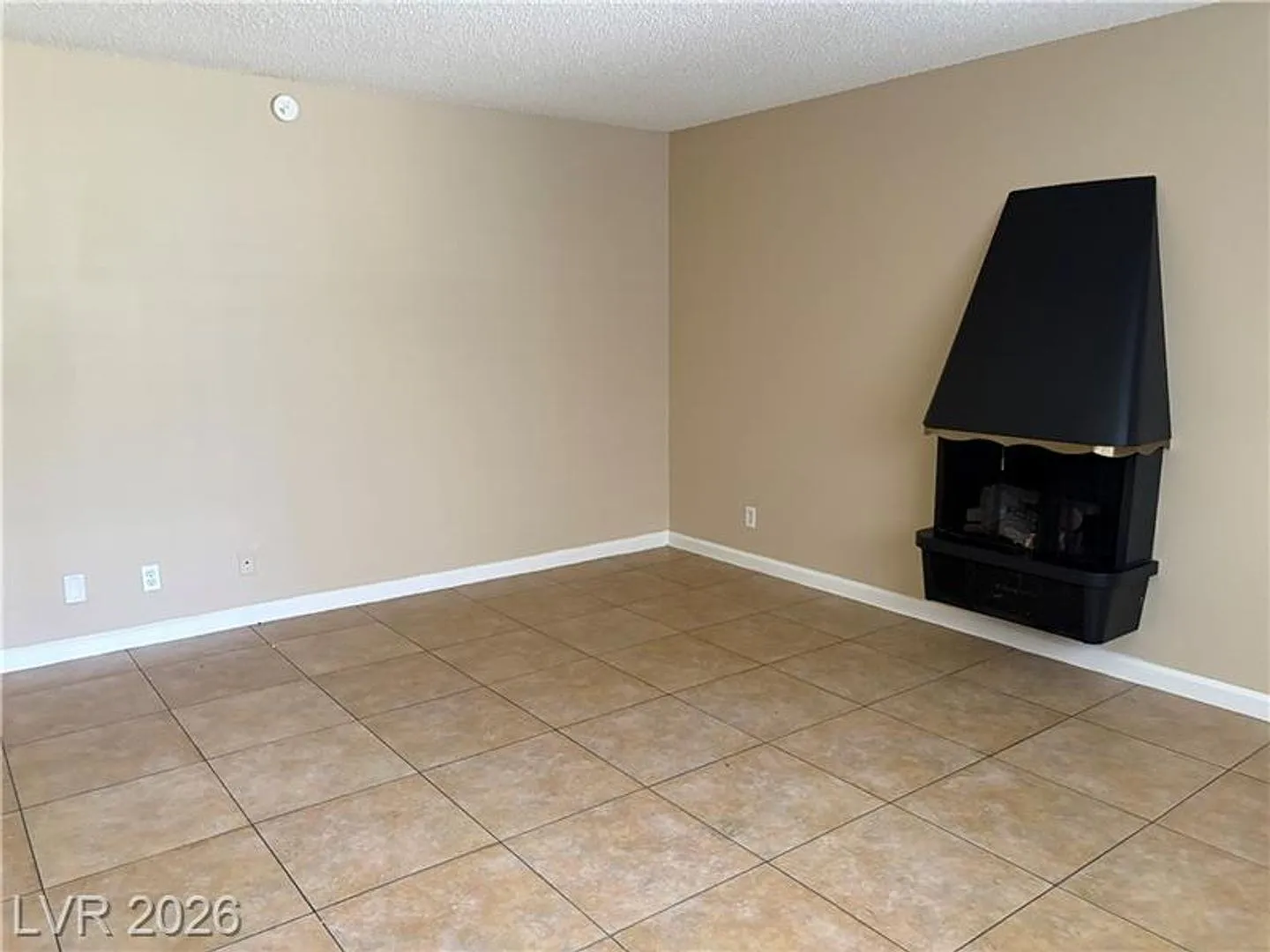 2 Bed, 2 Bath condo ready for move in! — Photo 4