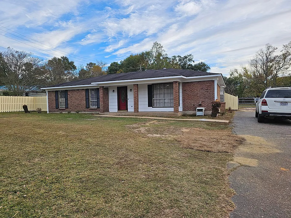 8863 Cottage Hill Rd