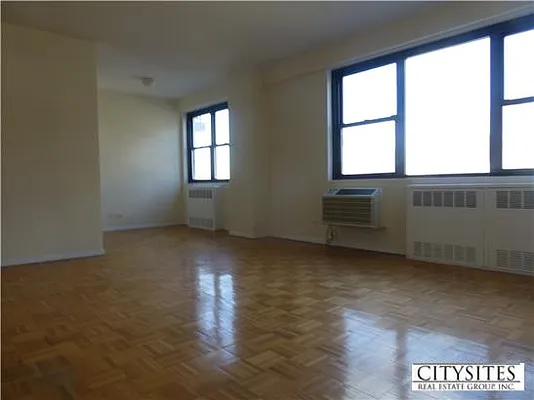 Rented by CitySites Real Estate Group | media 10