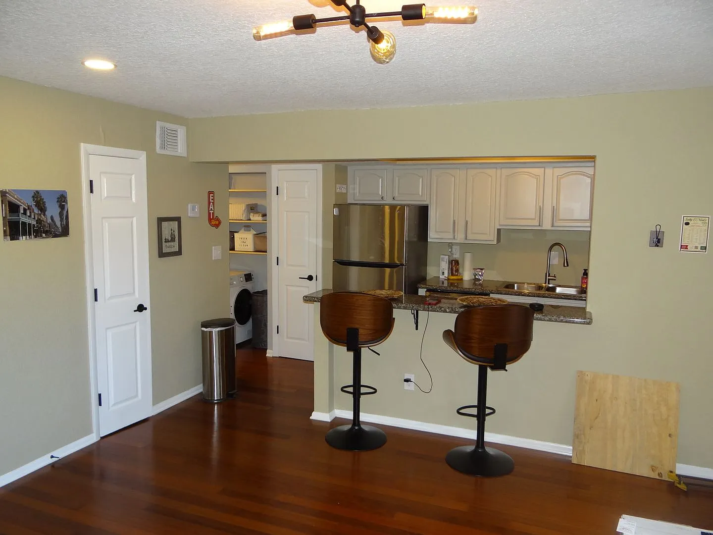 1/1 condo in Beach Park — Photo 4