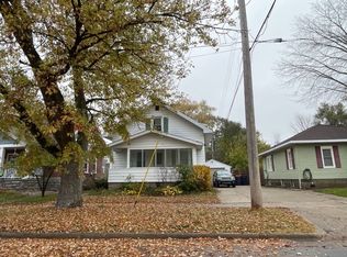463 Harrison Ave, Holland, MI 49423