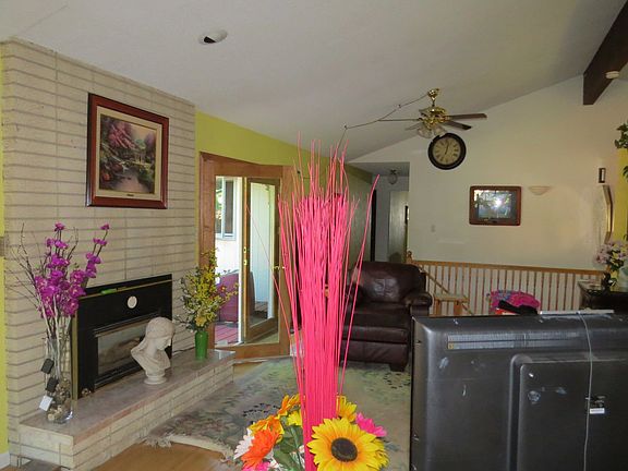 5th image of 4016 Bellecrest Dr