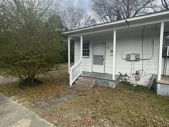 2nd image of 1418 Campbell St #2