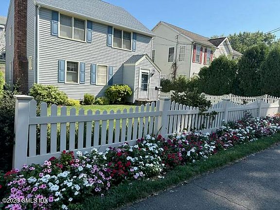 2nd image of 255 Byram Rd